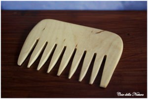 PETTINE AFRO IN LEGNO